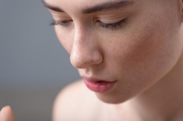 血液如 “津液之海”，皮肤状态藏着气血密码