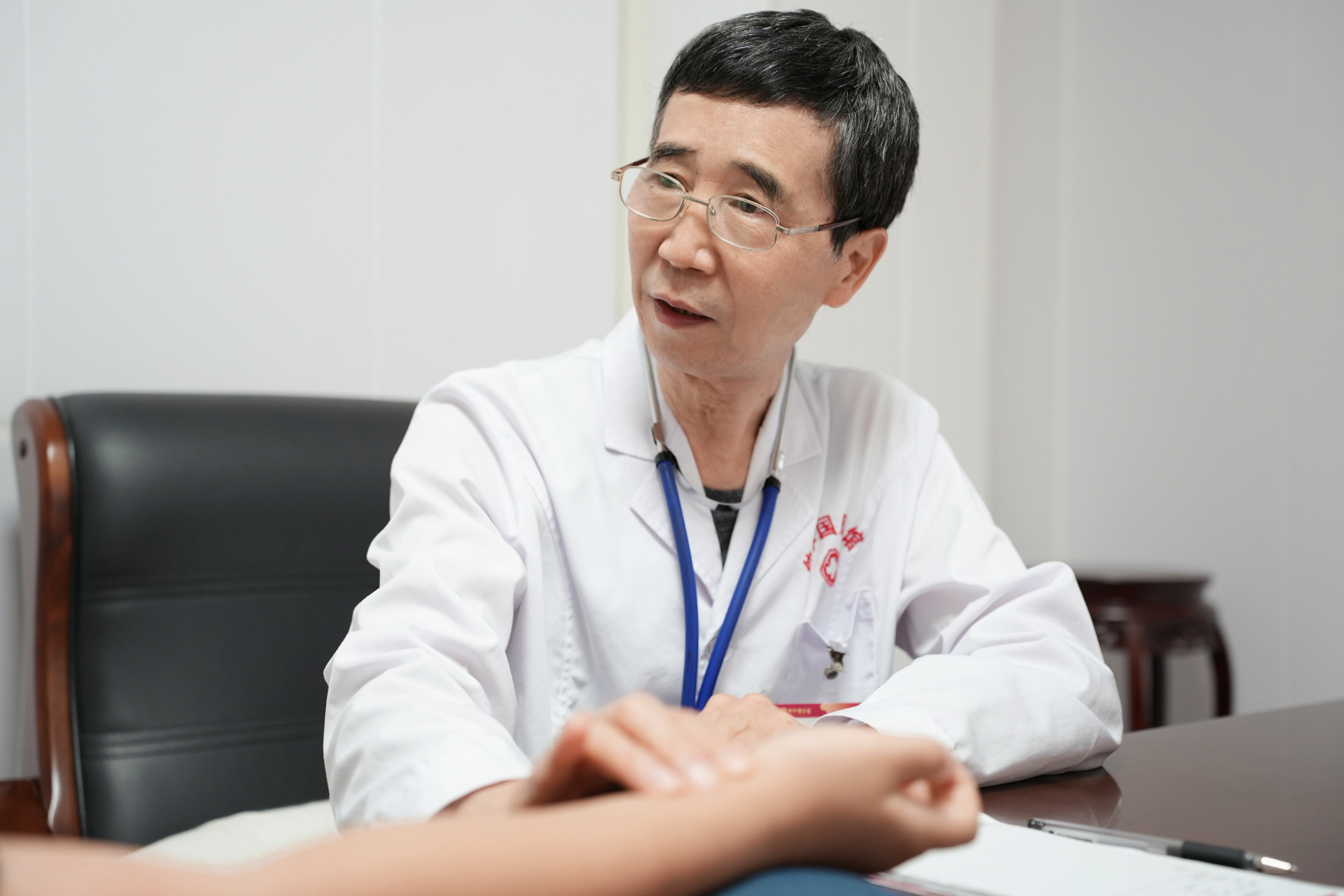 秋高却 “气” 不爽?这份儿童过敏性鼻炎应对指南请收好