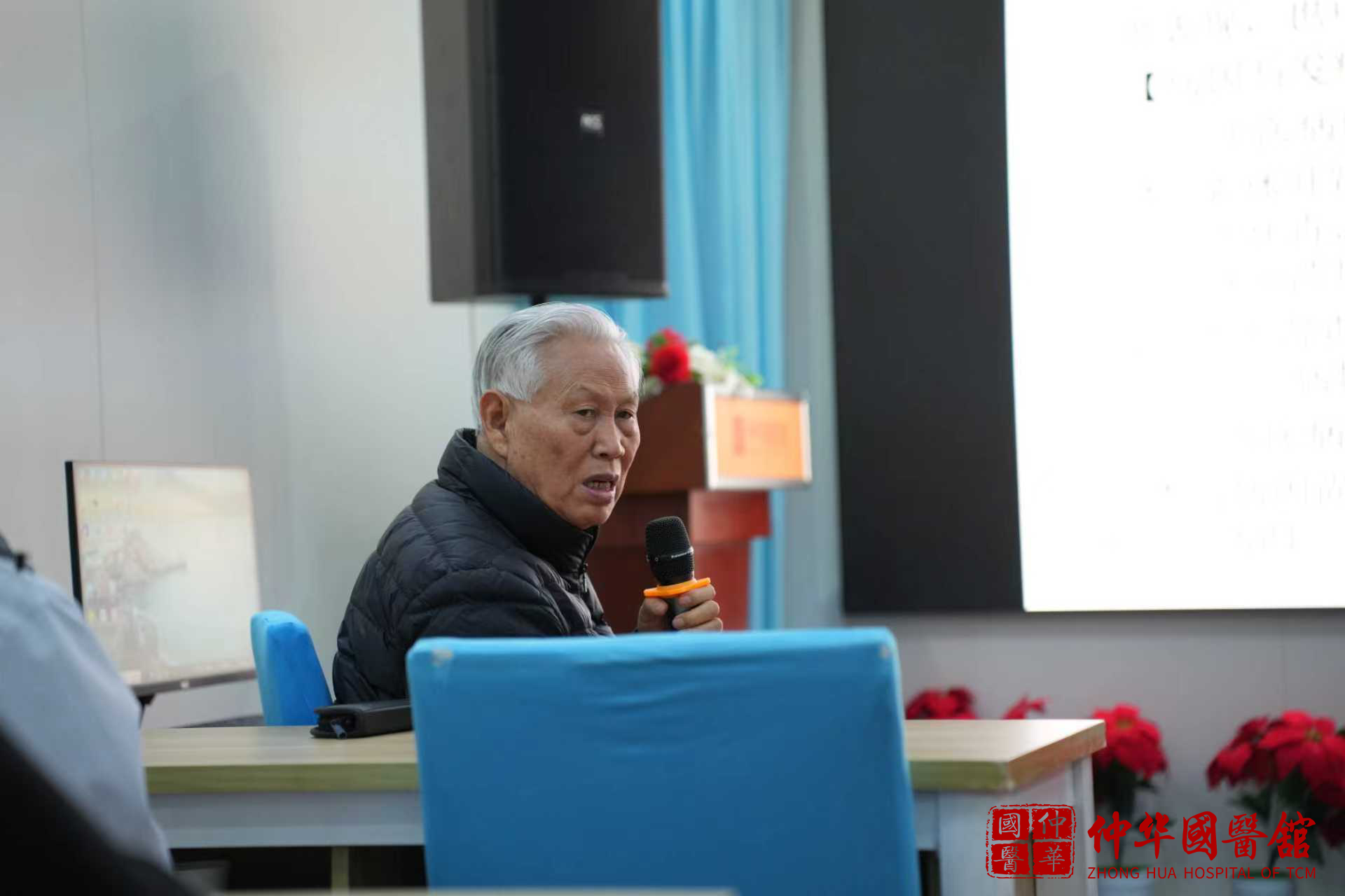 国家名老中医|何英教授在仲华国医馆举办第八期师徒交流会！